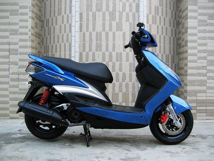 08ս4V125