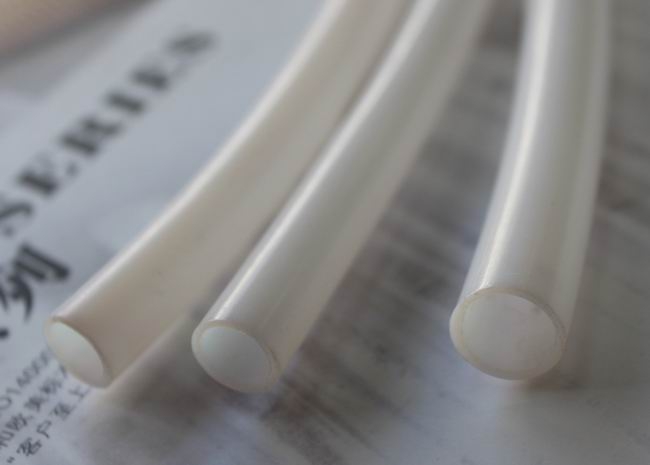 ͸-PTFE