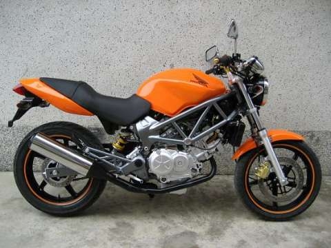 VTR250