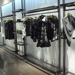 服装道具厂(服装道具厂)