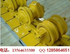 D4HĴ,,