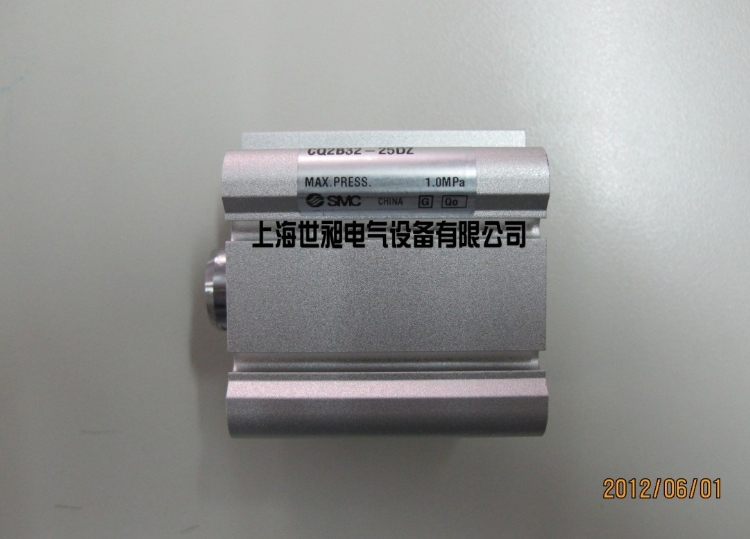 SMC气缸(CDQ2B32-25)