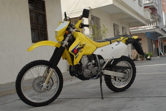 ľDR-Z400Ħг
