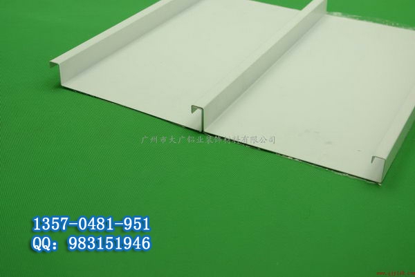 (ɵ,4649)