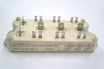 ſSKM75GD123D