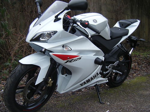 YZF-R125