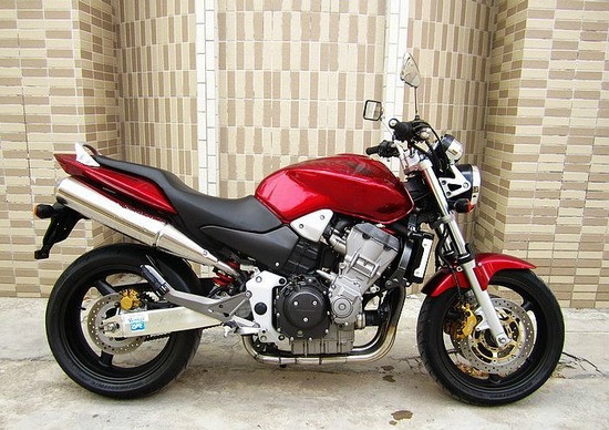 ݱƷ900Ħг