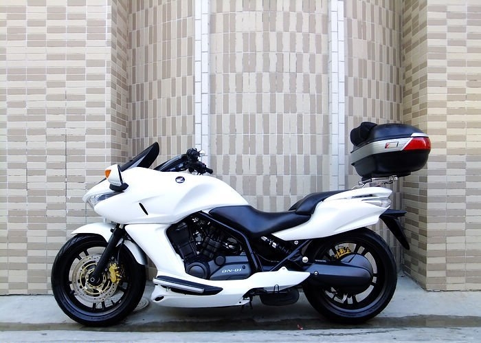 DN-01Ħг