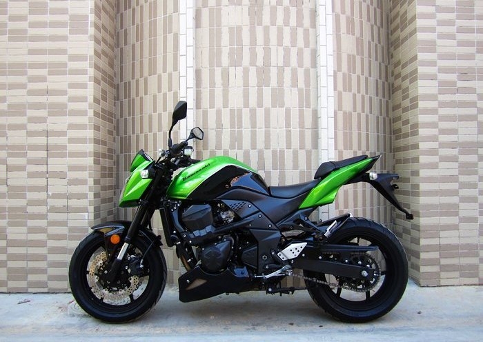 Z750Ħг