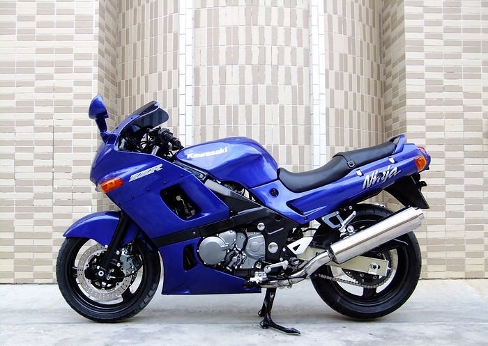 ZZR400Ħгܳ