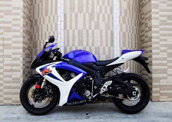 ľGSX-R600Ħг