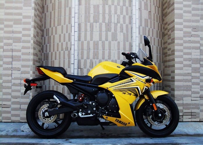 FZ-6RĦг