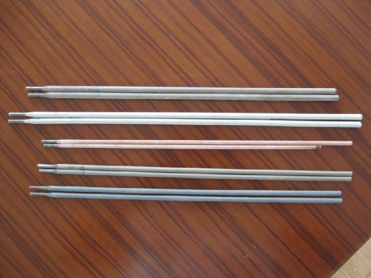 D917