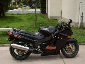 ZZR1100Ħг