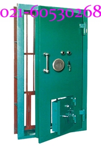 ļ