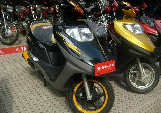 ϲ125