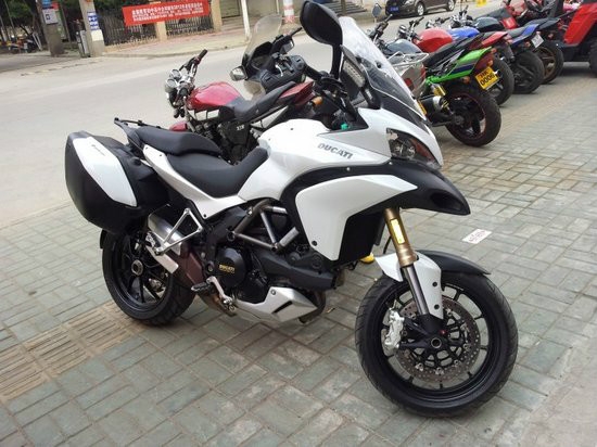 ſMTS1200