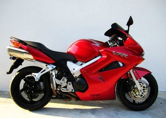VFR800