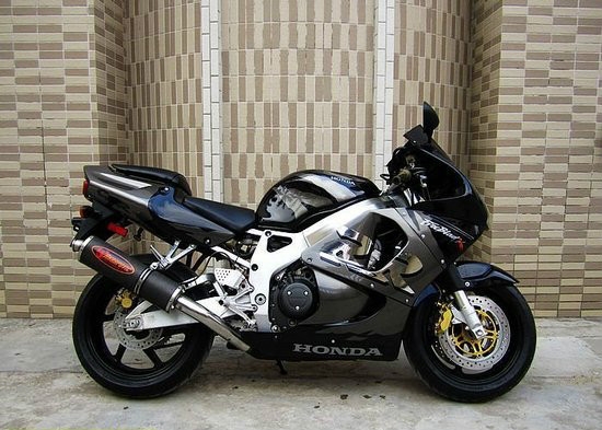 CBR919RR