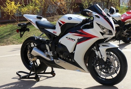 CBR1000RR