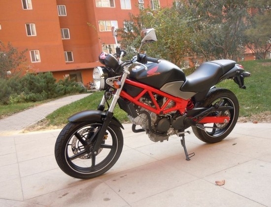 VTR250