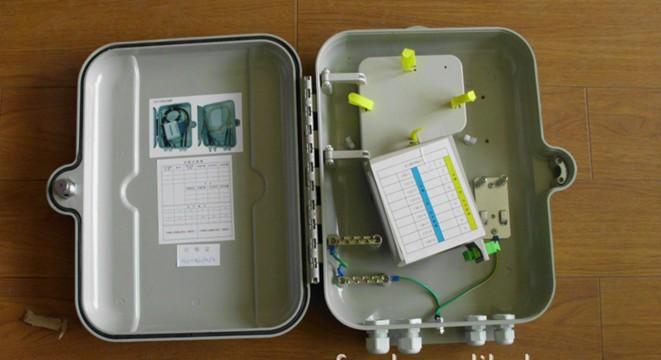 ?光纤分纤箱、塑料光缆光缆分