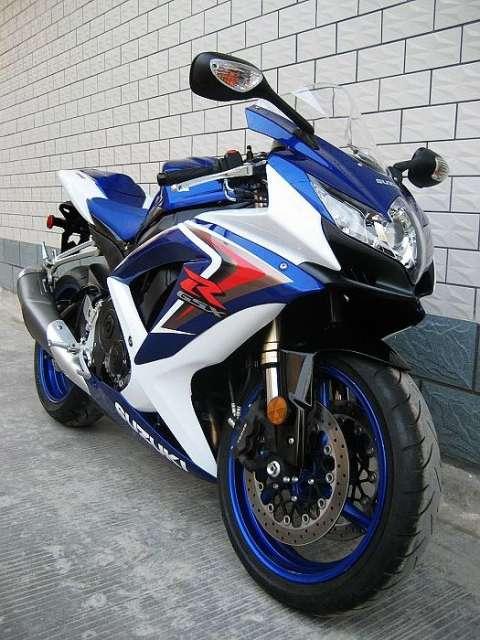 ľGSX600R