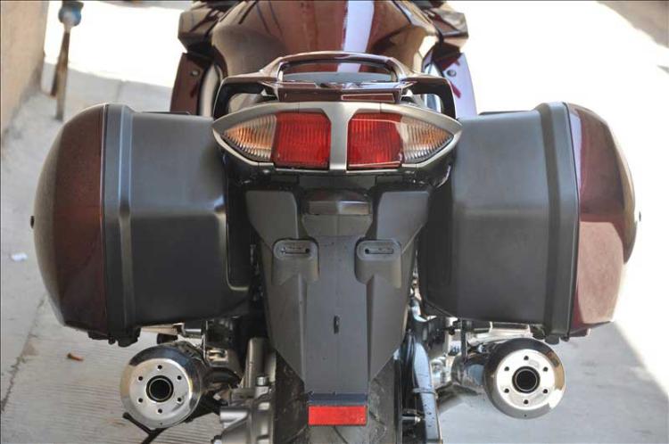 ֱFJR1300ASĦг