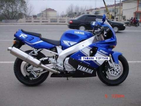 雅马哈YZF750R