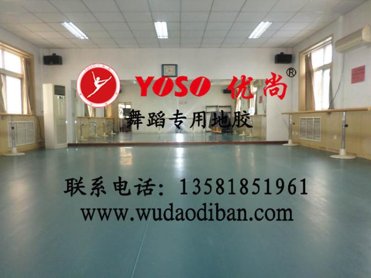 幼儿园新型卡通地板,新型卡通幼儿园地板