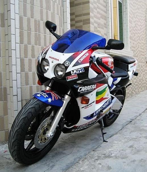 CBR250RRĦг