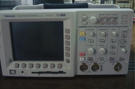 ֻ̨TDS3032B,TDS3032