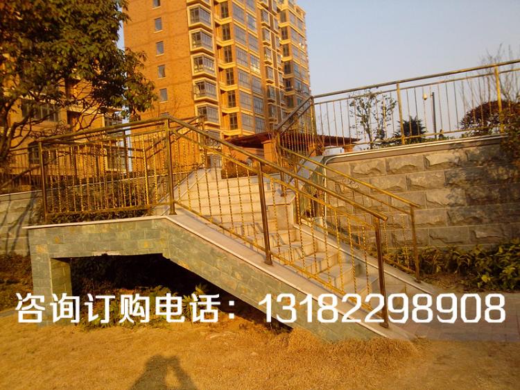 ̩Χ