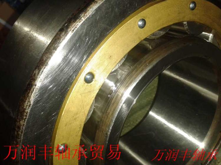 LYCNU10/560M/C3