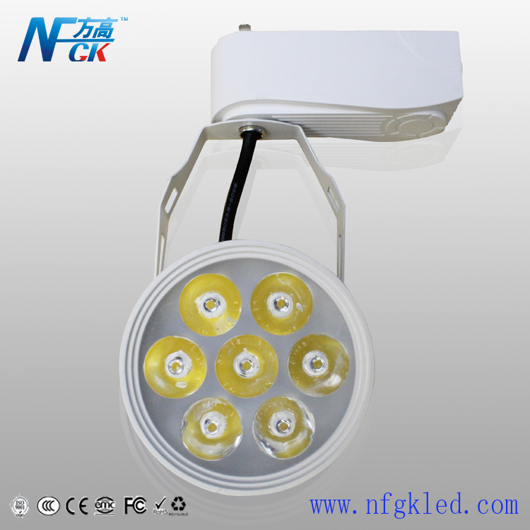 ӦLED 5WƵƾ 鱦װ ʹ