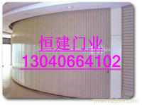 ţ