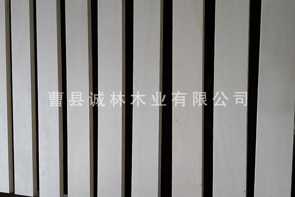 ɽE0