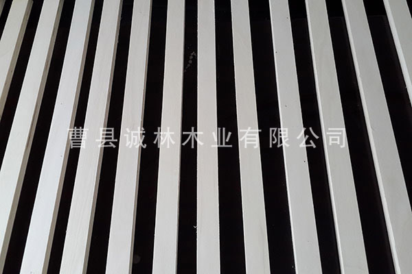ɽE0