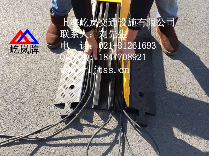 鞍山市橡胶线槽板款式 铁西区橡胶线槽板规格