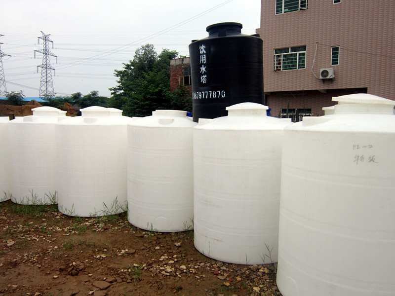 赣州锥底塑料水塔,赣州消防水塔,到众顺环保容器设备