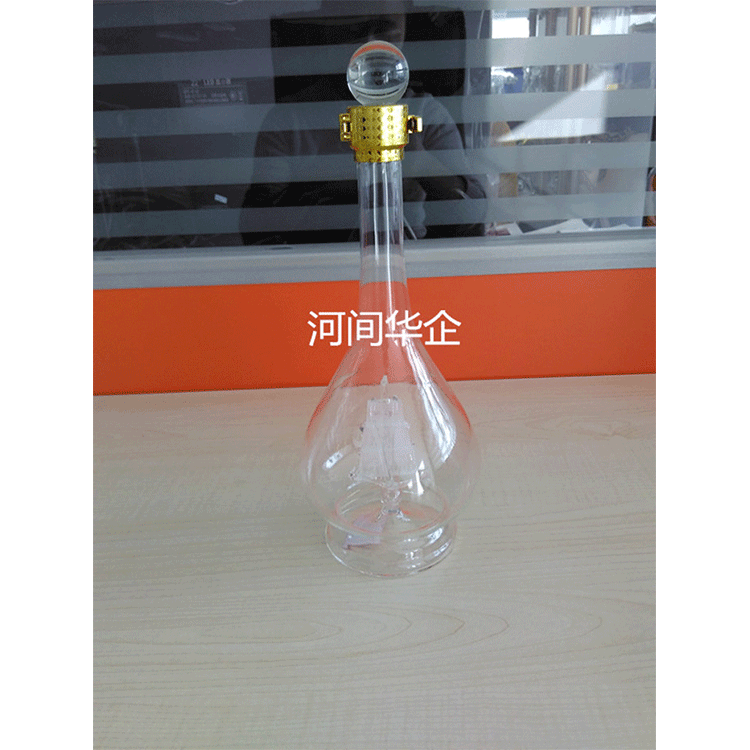 沧州酒瓶厂家供应内置帆船玻璃工艺酒瓶500ml