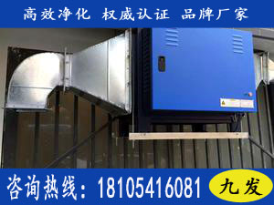 *豸۸