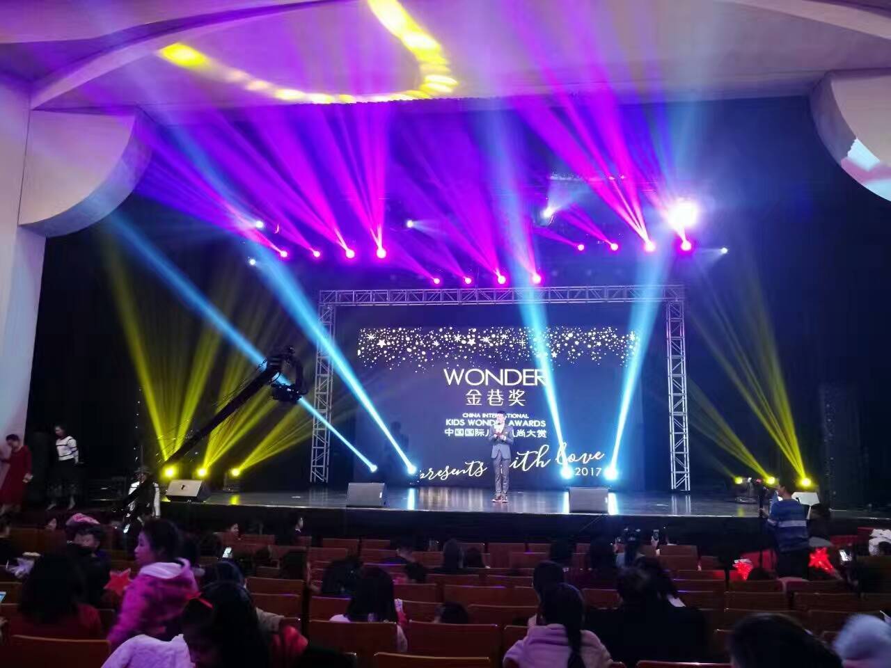 ϺP2.5ʾ P3ʾ LED