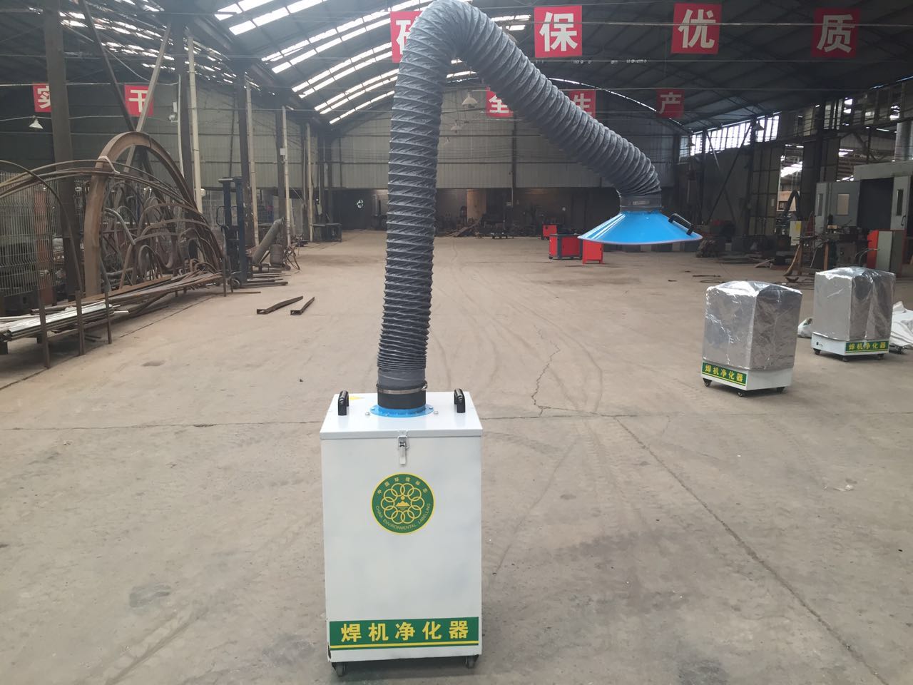 工业二保焊焊接烟尘吸烟器只买适合的,不买贵的,就选鼎诚