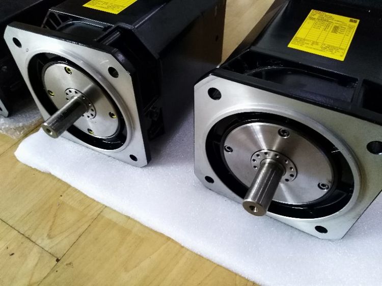A06B-1424-B123#0S21   ǿFANUC ά    