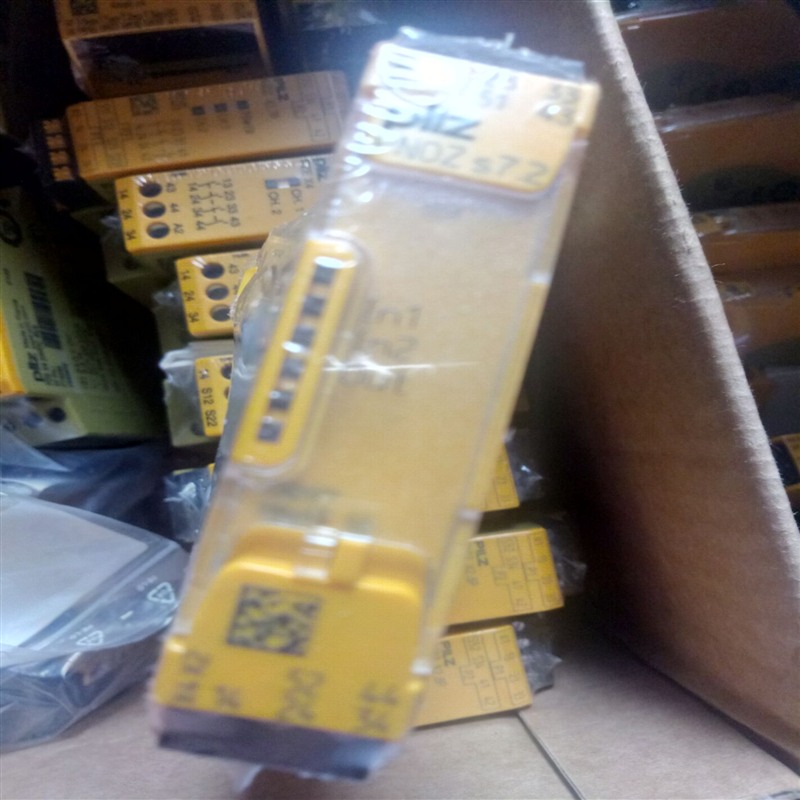 PILZ PNOZ X3 24VAC 24VDC 3n/o 1n/c 1soȫ̵774310ȫ׼Ҫ