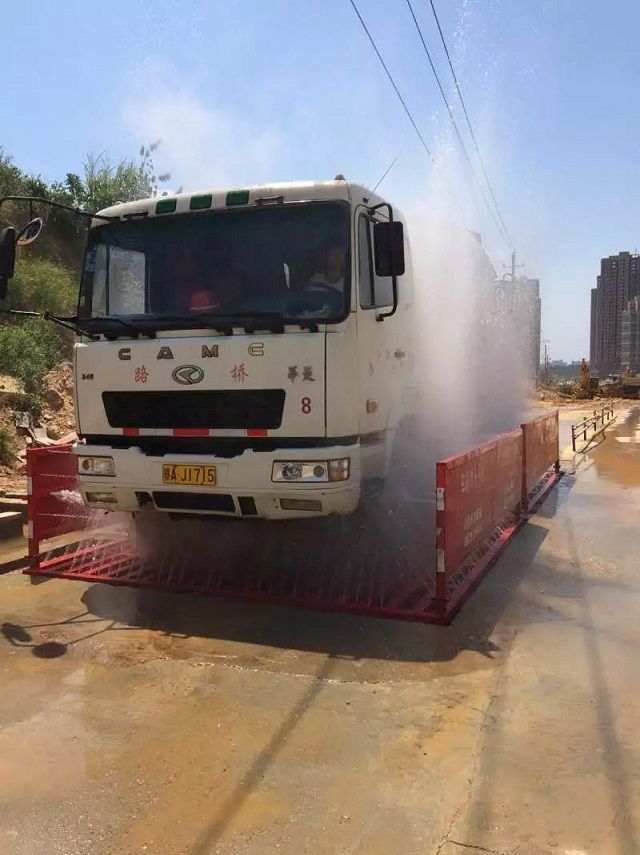 乐山工地车辆自动冲洗设备 包运输安装 工地除尘喷雾