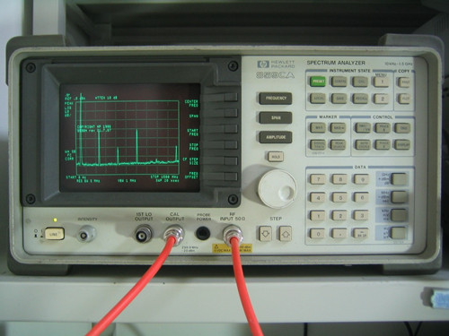 չ8590A/8590A