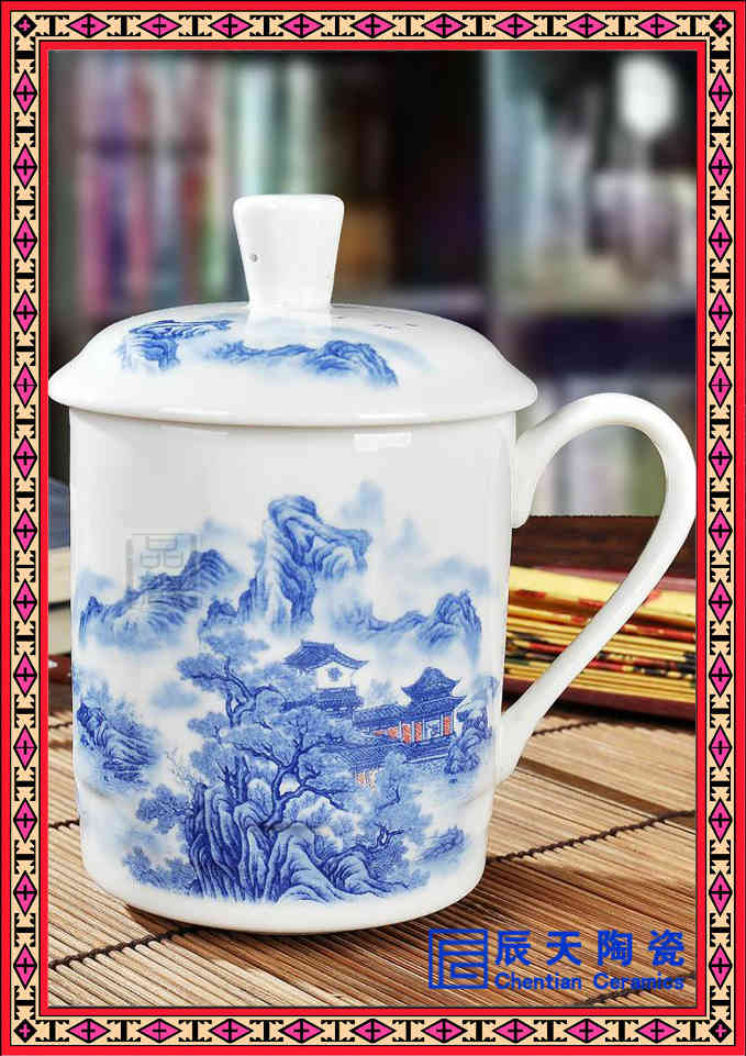 մ  մֻ豭  ໨豭