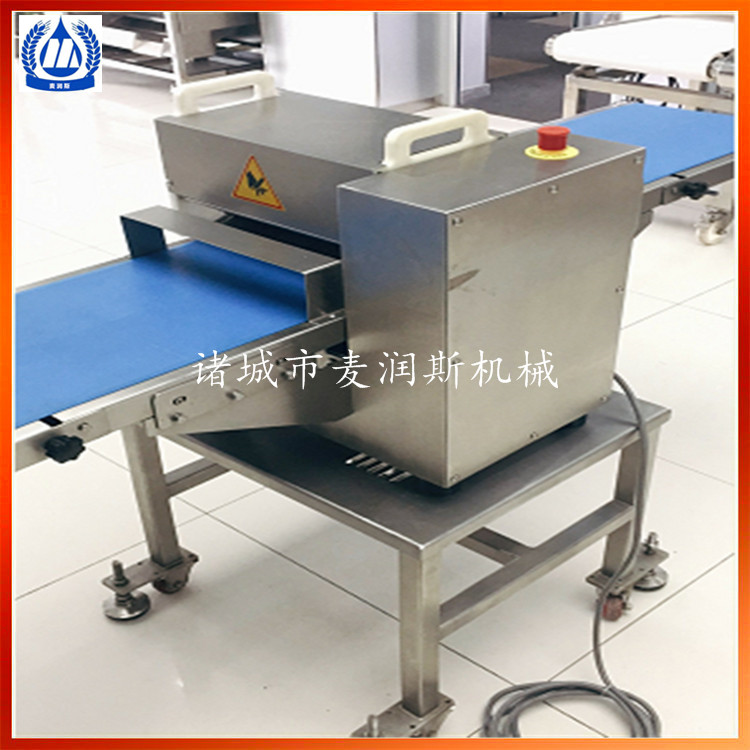 鱿鱼切条机视频腊肉切条机猪皮切条机切鱿鱼丝机